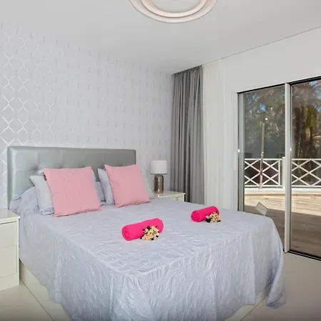 Playa Hari - 3 Bedroom - Great Value - Perfect For Families Vila *
